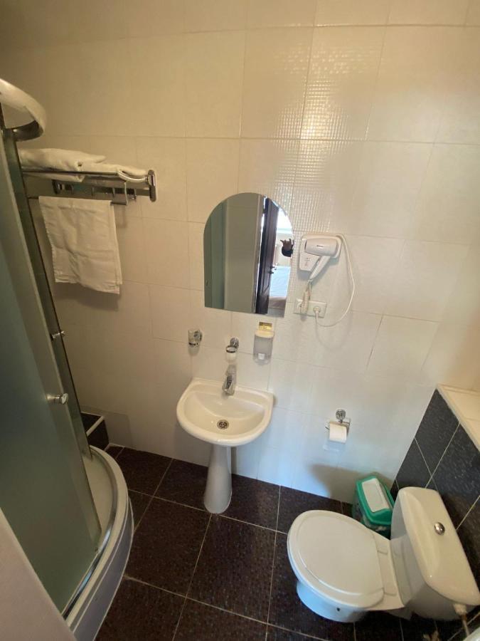 أستانا Ulpan Mini Hotel المظهر الخارجي الصورة