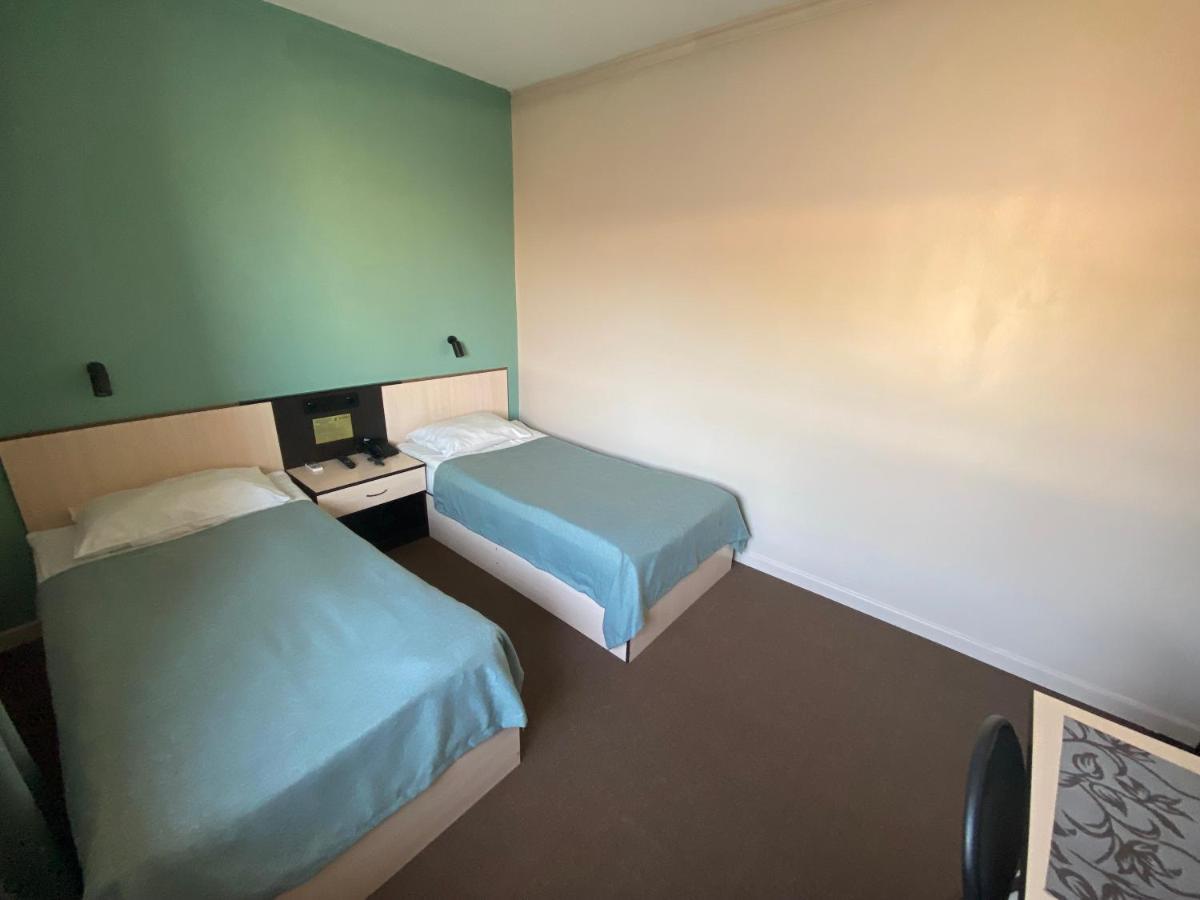 أستانا Ulpan Mini Hotel المظهر الخارجي الصورة