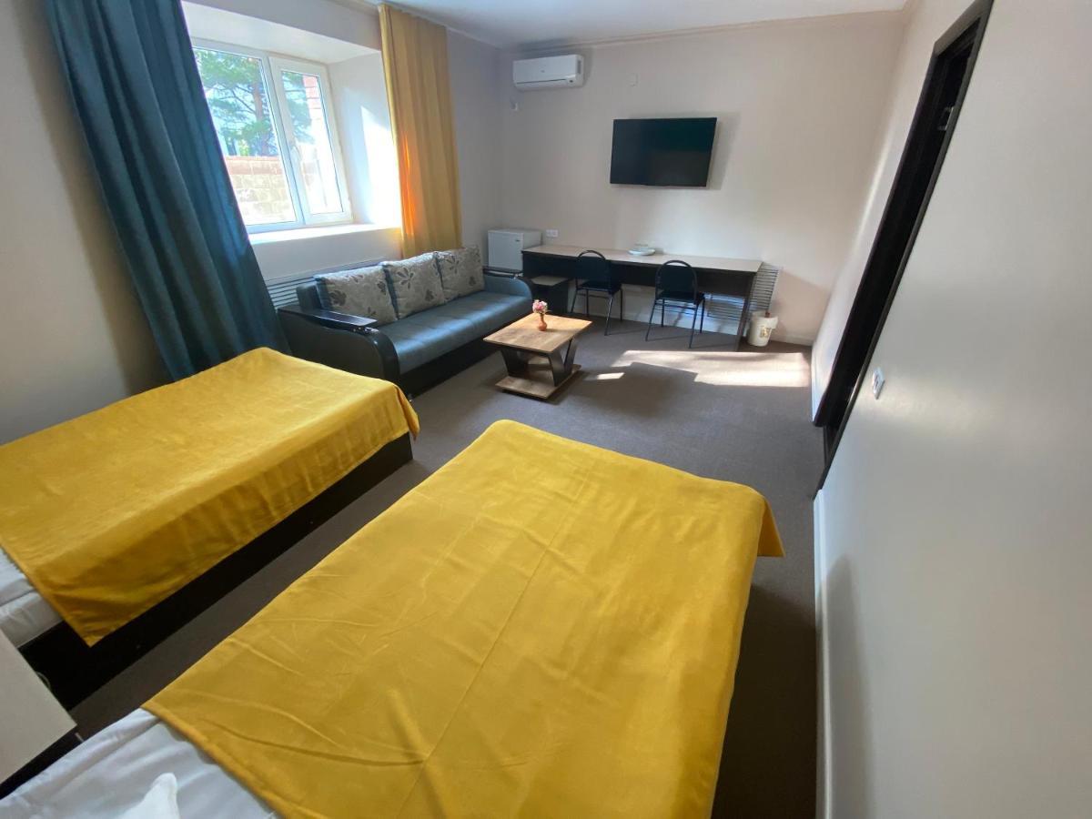 أستانا Ulpan Mini Hotel المظهر الخارجي الصورة