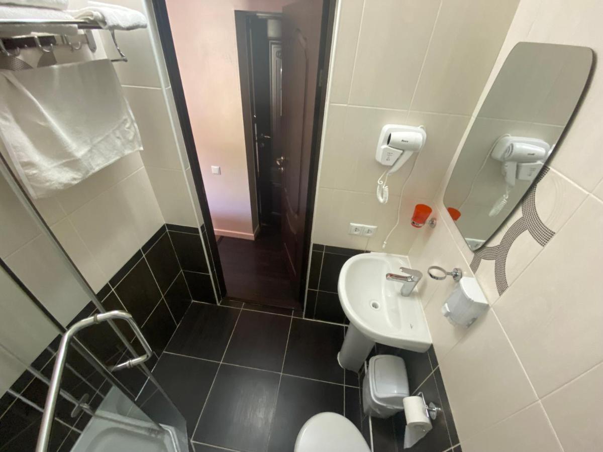أستانا Ulpan Mini Hotel المظهر الخارجي الصورة